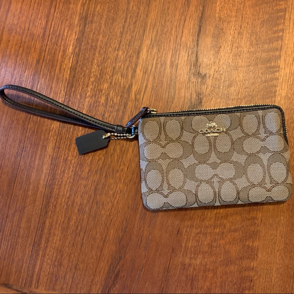 Coach Wristlet (NWT)